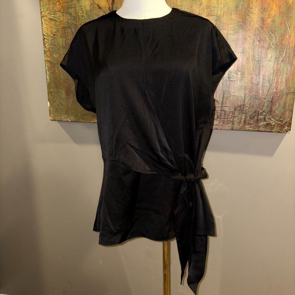 Michael Kors Womens Black Short Sleeve Wrap/Side tie Top Size M Boho Chic/classy - Picture 1 of 3
